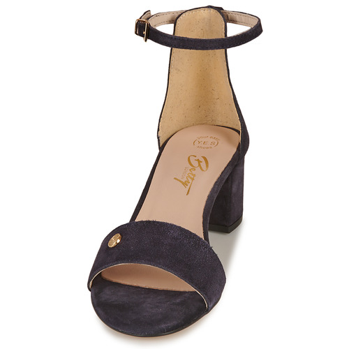 Betty London INNAMATA Marine