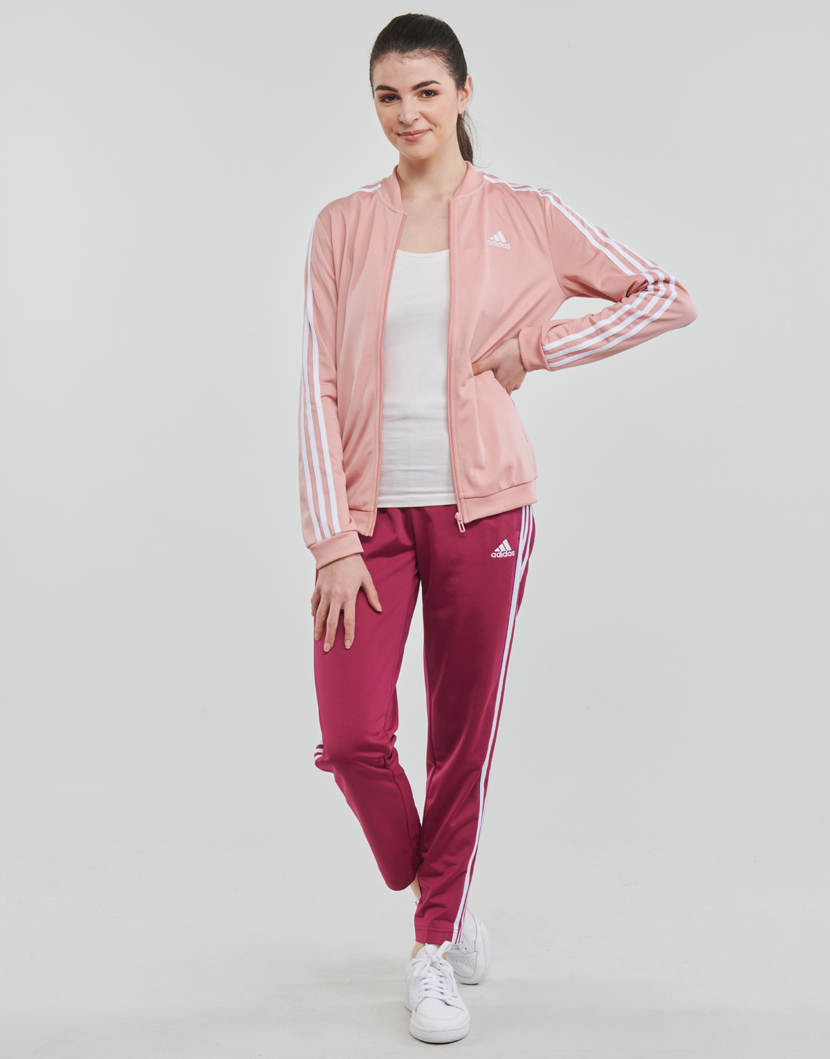 Vêtements Femme Ensembles de survêtement Adidas Sportswear 3 Stripes TR TRACKSUIT legacy burgundy/white