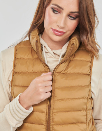 Only ONLNEWCLAIRE QUILTED WAISTCOAT OTW MArron