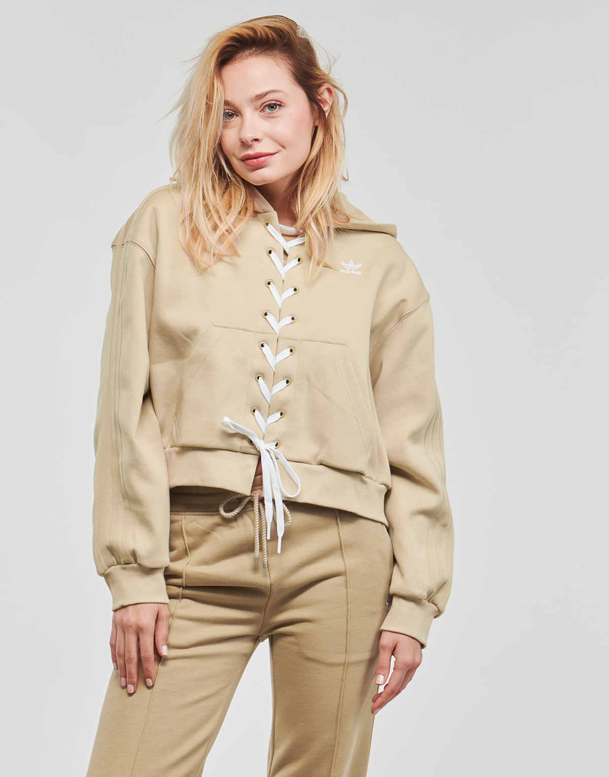 Vêtements Femme Sweats adidas Originals HOODIE beige magique