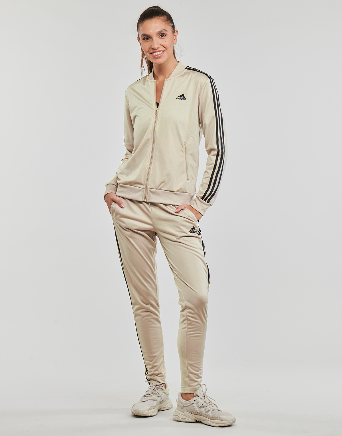 Survetement adidas pas cher femme deals