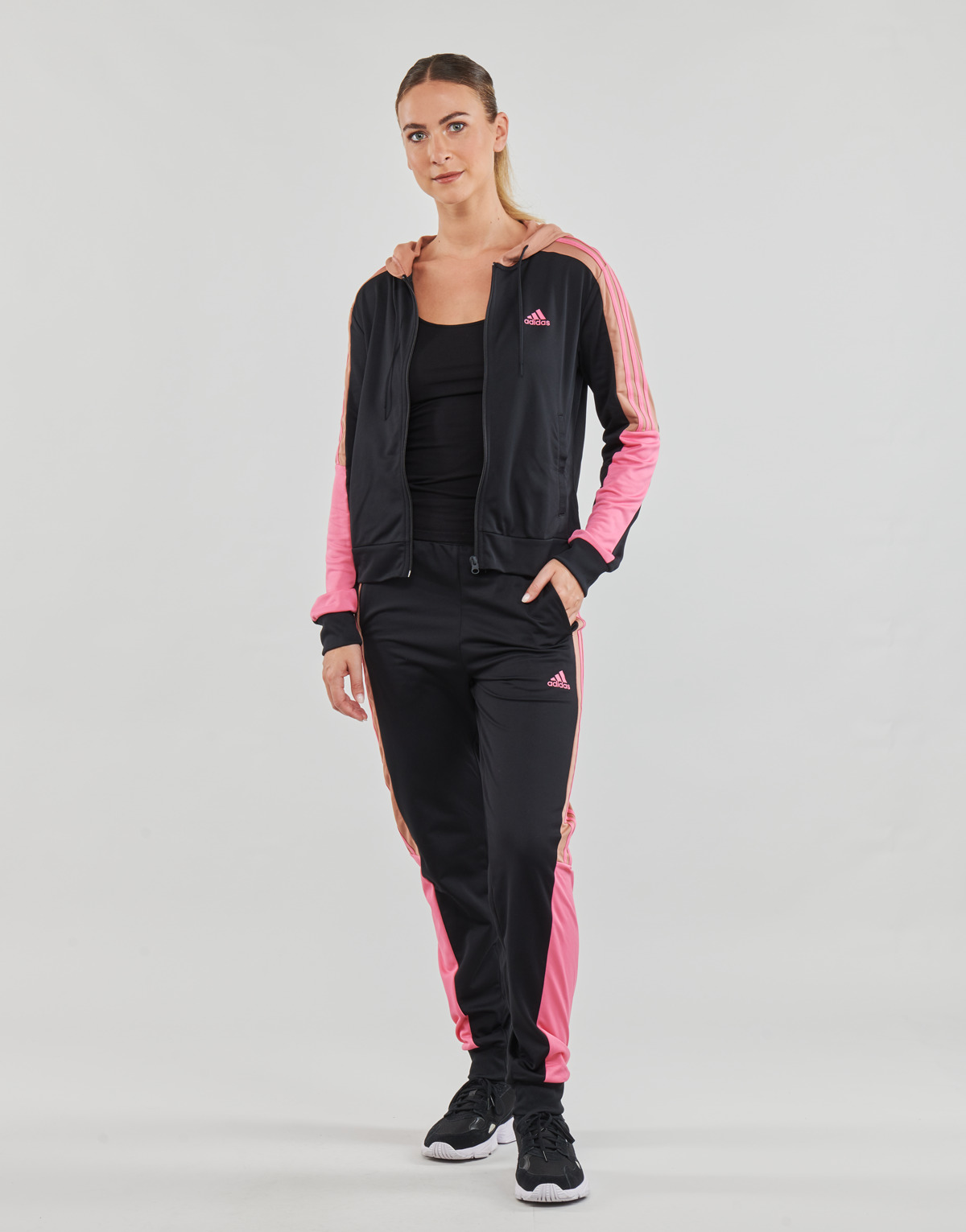 Vêtements Femme Ensembles de survêtement Adidas Sportswear BOLDBLOCK TS Noir / Rose