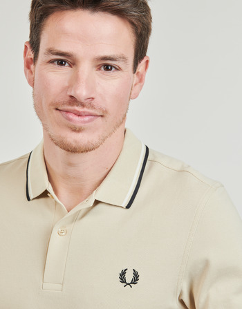 Fred Perry TWIN TIPPED FRED PERRY SHIRT Ecru / Noir
