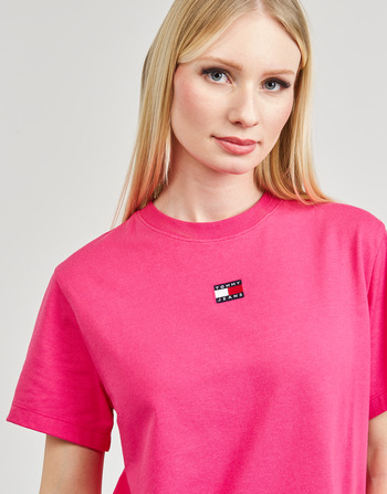 Tommy Jeans TJW BXY BADGE TEE EXT Rose